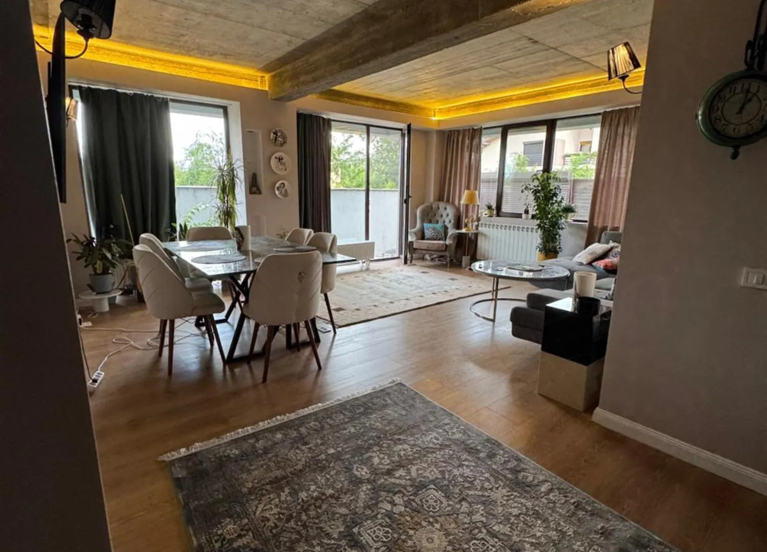 Apartment With Garden Bucharest